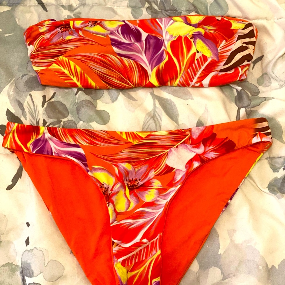 Tinibikini swimwear